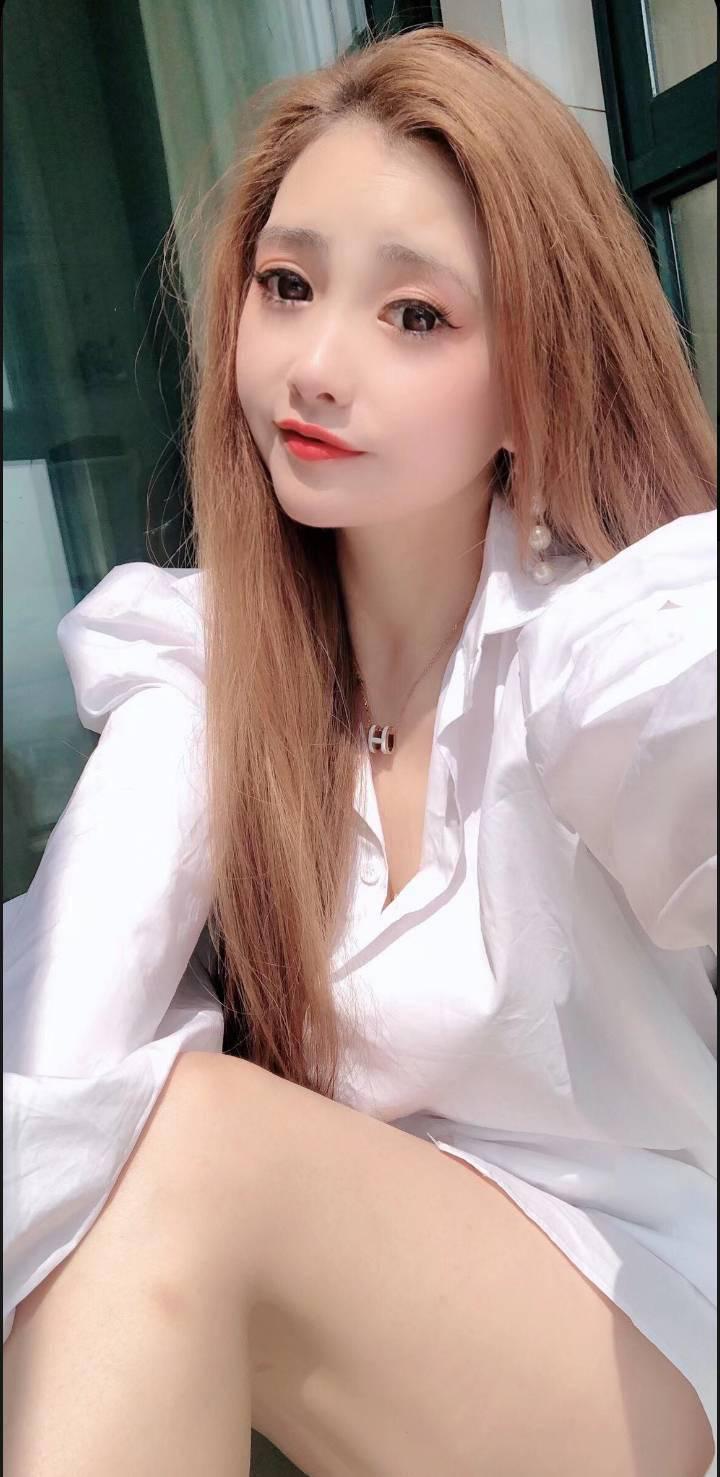 小妖精真的好迷人